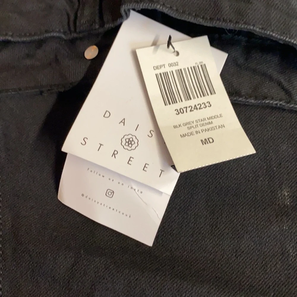 NWT Daisy Street by Hot Topic Star Patchwork Midi Denim Skirt in Black.Size M - Picture 13 of 15